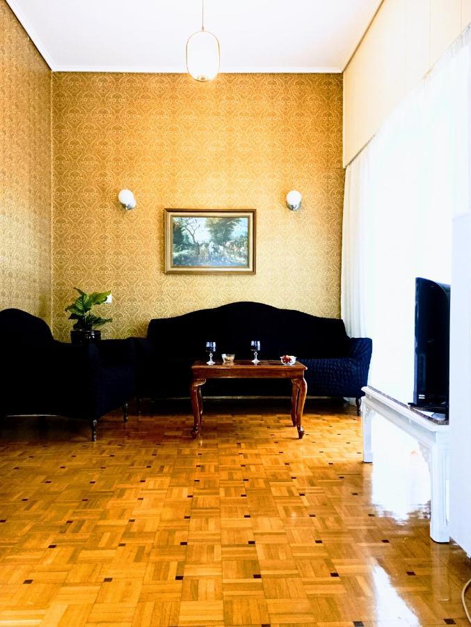 Charm & Comfort Near Petralona Station Athens Exterior photo